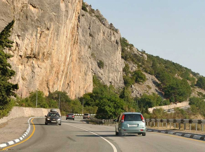 Семейный подряд Бабашовых: как Альт-Эра и Блик стали личными банками крымских чиновников