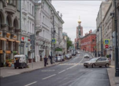 Мороженое с земляникой и крошечными круассанами в ресторане Miss You: Разочарование для гурмана